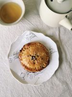 HONEY ROAST CHICKEN PIE (char siu sou) - gift box edition - Image 2